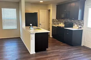 1017 Skyline Dr, Hutchins, TX 75141 - Photo 7