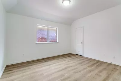 1013 Rodin Lane, Carrollton, TX 75006 - Photo 9