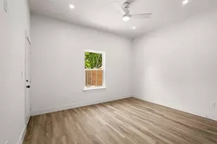 810 10th St, Dallas, TX 75208 - Photo 23