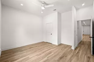 808 W 10th St, Dallas, TX 75208 - Photo 23