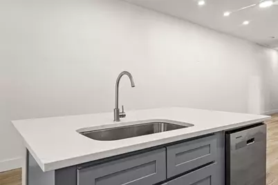 810 10th Street, Dallas, TX 75208 - Photo 13