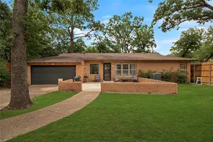 1200 Barker St, Arlington, TX 76012 - Photo 25