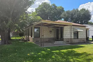 1309 Shady Ln, Garland, TX 75042 - Photo 3