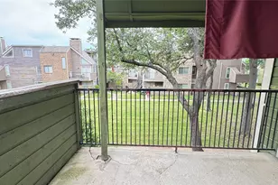 9833 Walnut St, Dallas, TX 75243 - Photo 9