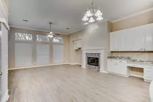 4513 Rock Creek Ln, Frisco, TX 75034 - Photo 3
