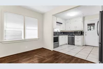 501 S Perry Street, Denison, TX 75020 - Photo 9