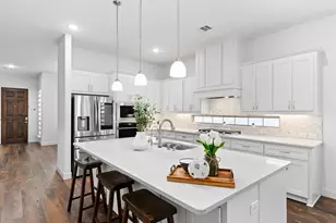 12543 Mercer Pkwy, Farmers Branch, TX 75234 - Photo 13