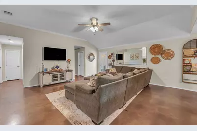 213 Woodlands Boulevard, Bellmead, TX 76705 - Photo 5