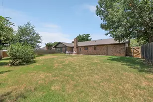 2127 Tanglewood Dr, Grapevine, TX 76051 - Photo 15