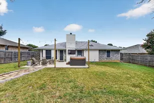 2511 Poppy Ln, Euless, TX 76039 - Photo 17