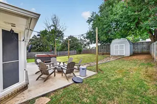 2511 Poppy Ln, Euless, TX 76039 - Photo 19