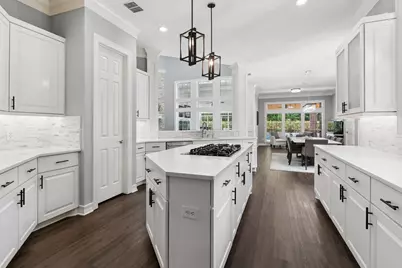 801 Glendevon Drive, McKinney, TX 75071 - Photo 3