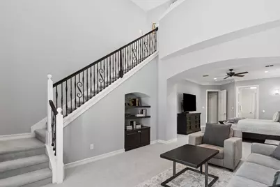 801 Glendevon Drive, McKinney, TX 75071 - Photo 15