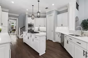 801 Glendevon Dr, McKinney, TX 75071 - Photo 5