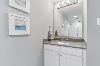 801 Glendevon Drive, McKinney, TX 75071 - Photo 21