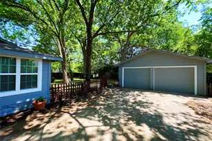 1107 Hall St, McKinney, TX 75069 - Photo 17