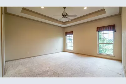 2300 E Emerald Bend Court, Granbury, TX 76049 - Photo 15