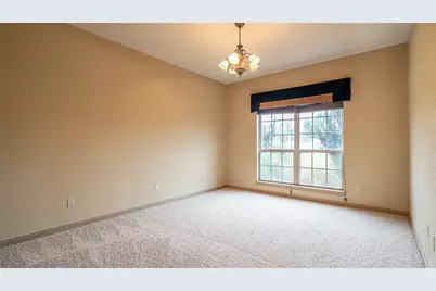 2300 E Emerald Bend Court, Granbury, TX 76049 - Photo 19