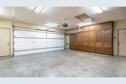 2300 E Emerald Bend Court, Granbury, TX 76049 - Photo 27