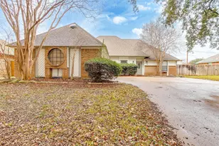 5629 Guadalajara Dr, North Richland Hills, TX 76180 - Photo 1
