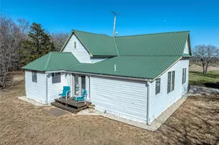 4597 W Line Rd, Whitesboro, TX 76273 - Photo 5