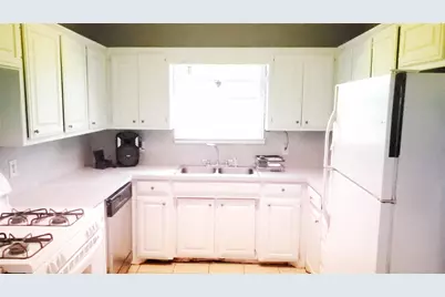 204 Alice Drive, Little Elm, TX 75068 - Photo 5