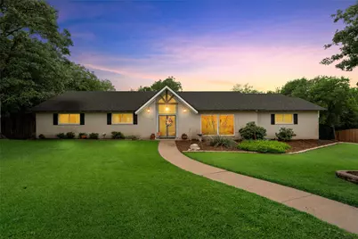1124 Sierra Drive, Woodway, TX 76712 - Photo 1
