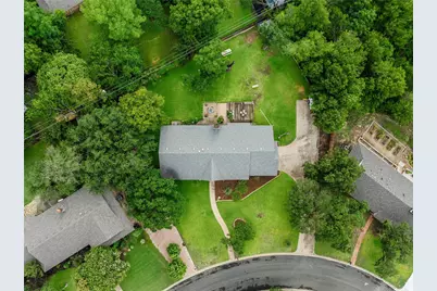 1124 Sierra Drive, Woodway, TX 76712 - Photo 35