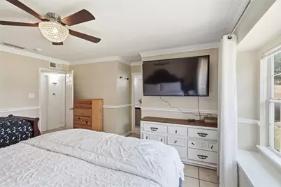 2326 Idlewood Drive, Arlington, TX 76014 - Photo 17