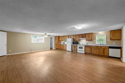 4704 Williams Road, Bellmead, TX 76705 - Photo 5