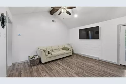 304 Cherry Street, Weatherford, TX 76086 - Photo 9