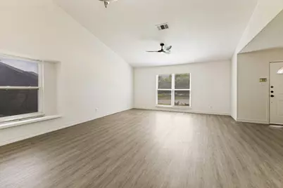 3013 Majestic Court, Garland, TX 75040 - Photo 11