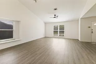 3013 Majestic Ct, Garland, TX 75040 - Photo 11
