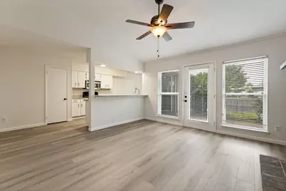 3013 Majestic Court, Garland, TX 75040 - Photo 13