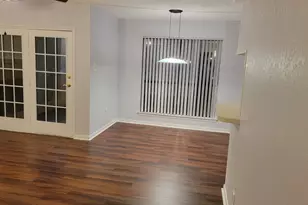 2103 Friendly Dr, Arlington, TX 76011 - Photo 3