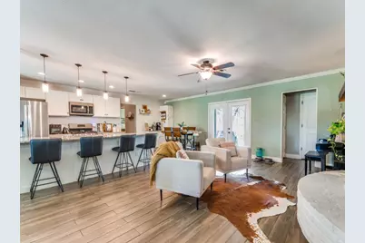 716 Thousand Oaks Drive, Hurst, TX 76054 - Photo 9