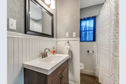 716 Thousand Oaks Drive, Hurst, TX 76054 - Photo 25