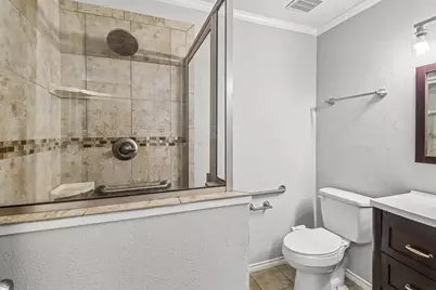 2059 Embassy Way, Carrollton, TX 75006 - Photo 15
