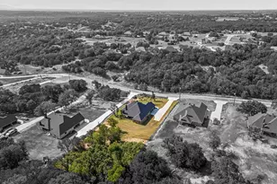 2013 Bedford Ct, Weatherford, TX 76088 - Photo 35