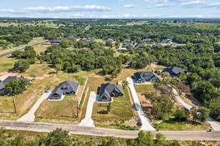 2013 Bedford Ct, Weatherford, TX 76088 - Photo 31