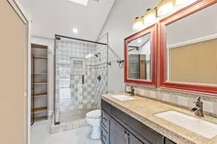906 Canal St, Irving, TX 75063 - Photo 19