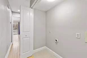 906 Canal St, Irving, TX 75063 - Photo 29
