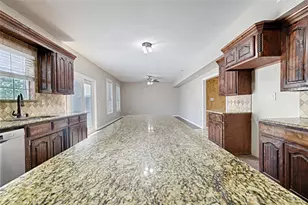 8700 Sallys Wy, Alvarado, TX 76009 - Photo 15