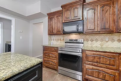 8700 Sallys Way, Alvarado, TX 76009 - Photo 13