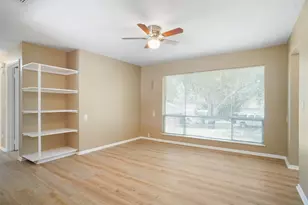 4801 Bellcrest Ct, Fort Worth, TX 76135 - Photo 3