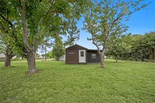 1304 Terry Dr, Willow Park, TX 76008 - Photo 1