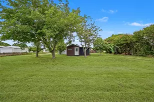 1304 Terry Dr, Willow Park, TX 76008 - Photo 3