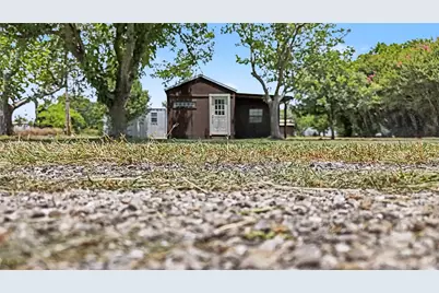 1304 Terry Drive, Willow Park, TX 76008 - Photo 27