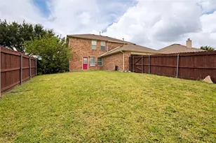 614 Hearthstone Dr, Lancaster, TX 75146 - Photo 21