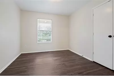 614 Hearthstone Drive, Lancaster, TX 75146 - Photo 17
